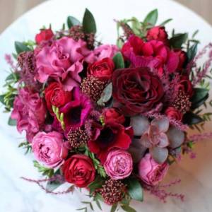 Букет с анемонами "Любимый"